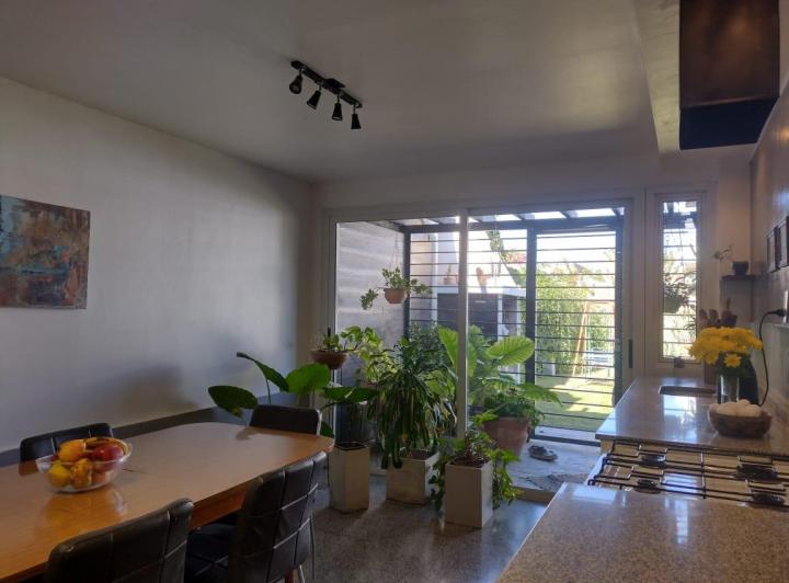 Casa · 152m² · 7 Ambientes · 1 Cochera