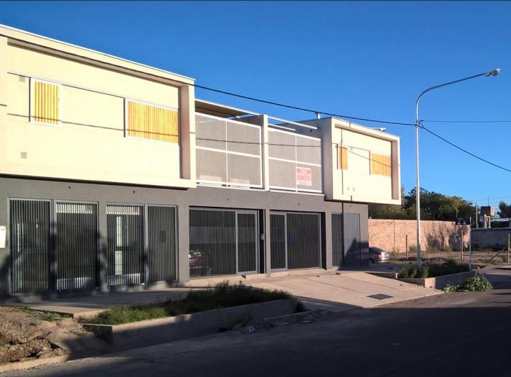 Local comercial · 70m² · 2 Ambientes