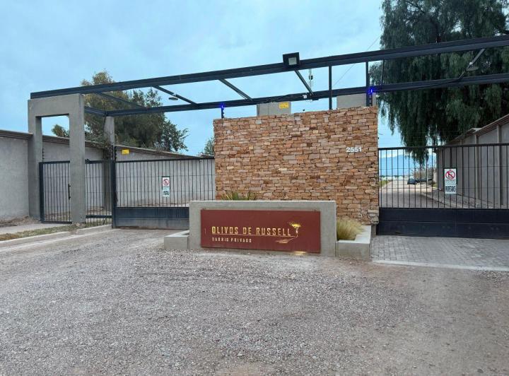 Terreno · 358m²