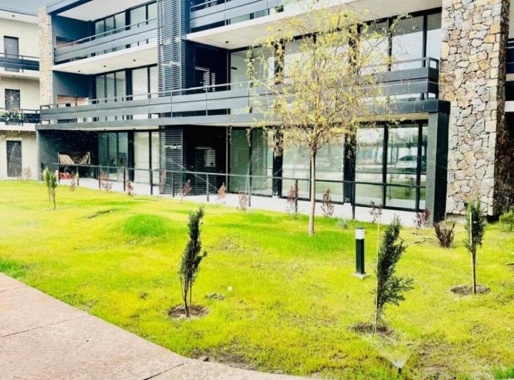 Departamento · 62m² · 4 Ambientes · 1 Cochera