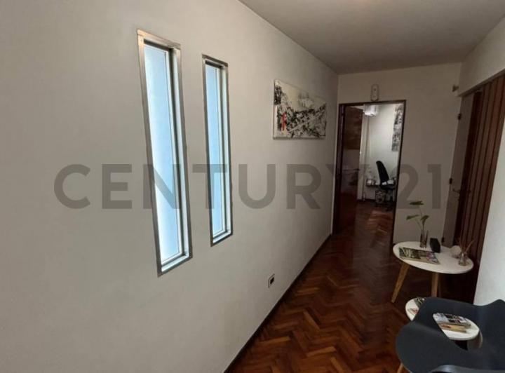 Casa · 167m² · 6 Ambientes