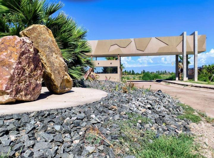 Terreno · 300m²