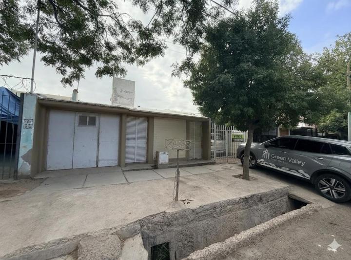 Casa · 115m² · 5 Ambientes · 2 Cocheras