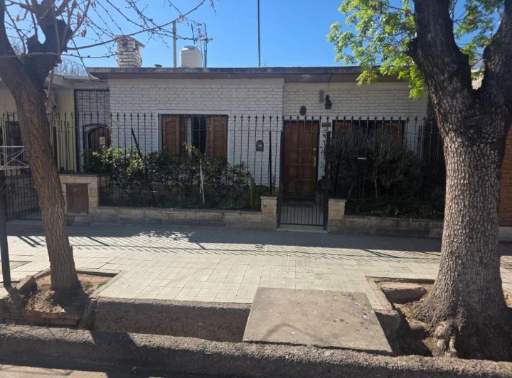 Casa · 95m² · 1 Ambiente