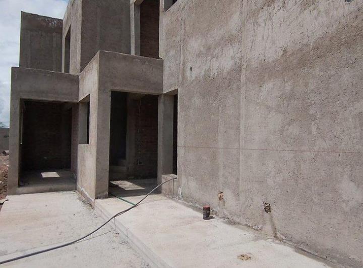 Casa · 106m² · 5 Ambientes · 1 Cochera