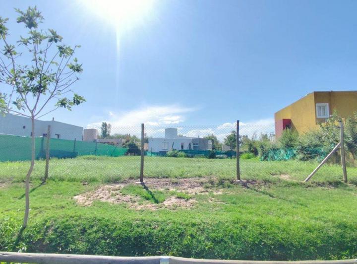 Terreno · 600m²
