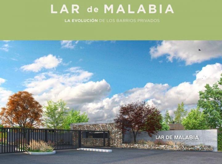 Terreno · 300m²