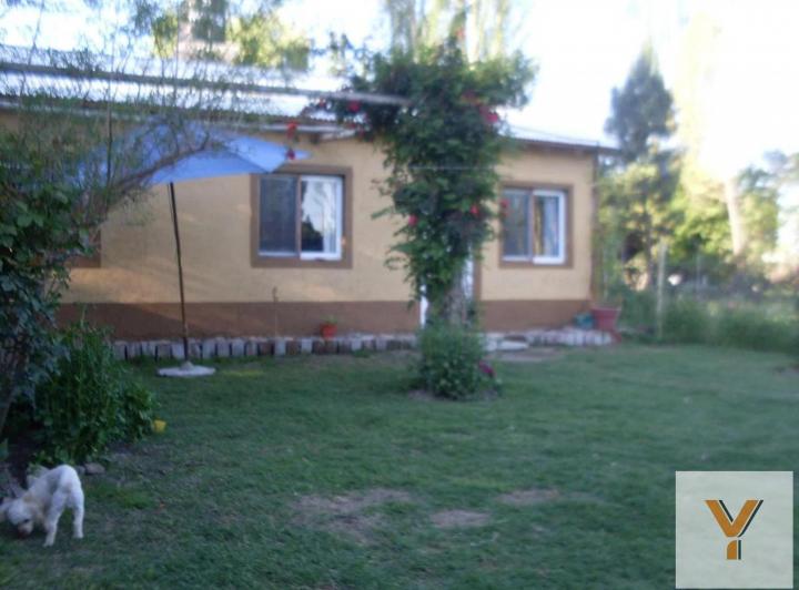 Casa · 100m² · 4 Ambientes · 2 Cocheras