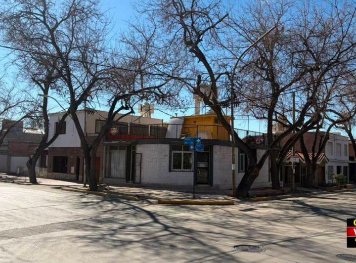 Casa · 119m² · 5 Ambientes · 1 Cochera