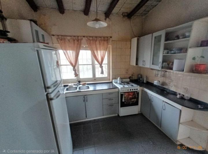 Casa · 82m² · 4 Ambientes · 2 Cocheras