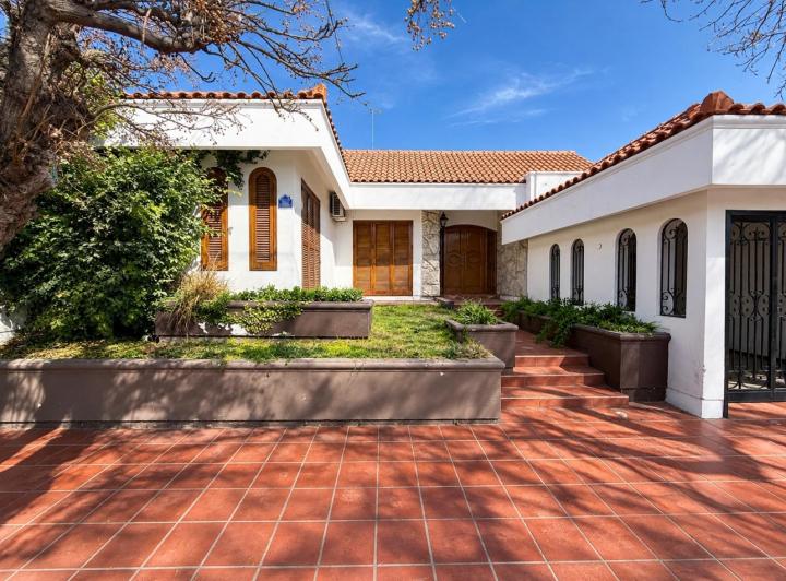 Casa · 192m² · 4 Ambientes