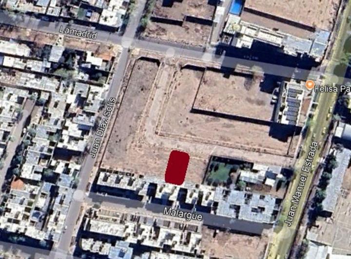 Terreno · 268m²