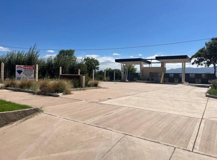 Terreno · 900m²
