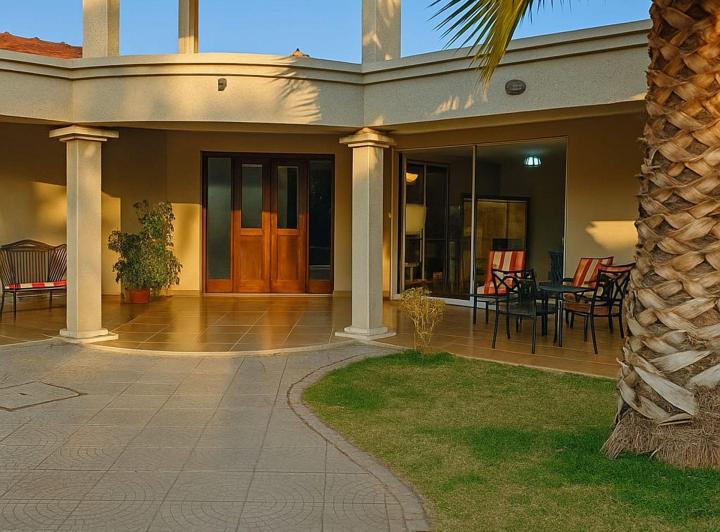 Casa · 500m² · 8 Ambientes