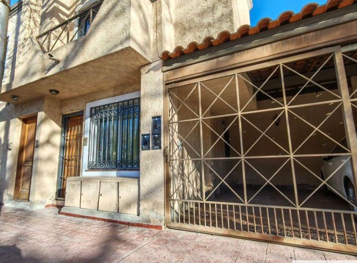 Departamento · 50m² · 3 Ambientes · 1 Cochera