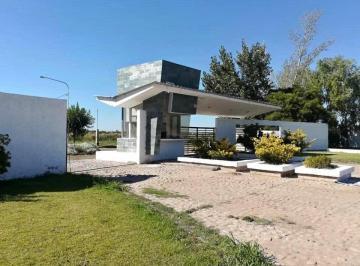 Terreno · 700m²