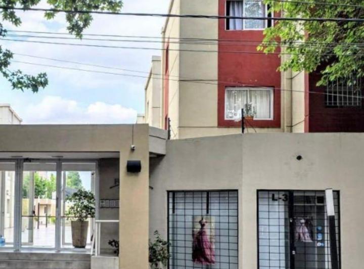 Departamento · 70m² · 5 Ambientes · 1 Cochera
