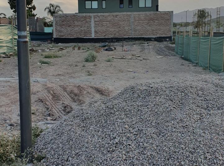 Terreno · 357m²