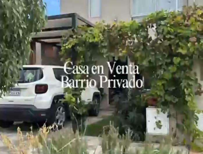 Casa · 80m² · 3 Ambientes · 1 Cochera
