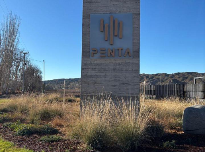 Terreno · 780m²