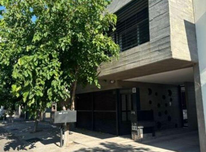 Departamento · 55m² · 5 Ambientes · 1 Cochera