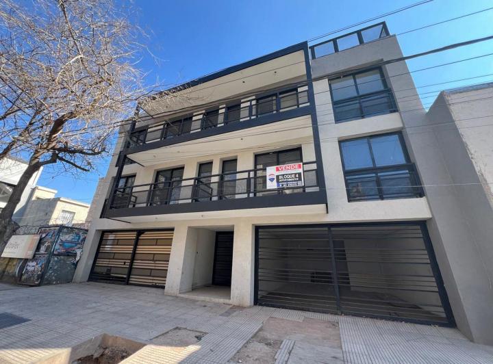 Edificio · 356m² · 4 Cocheras