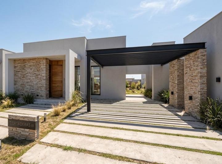 Casa · 115m² · 3 Dormitorios · 2 Cocheras