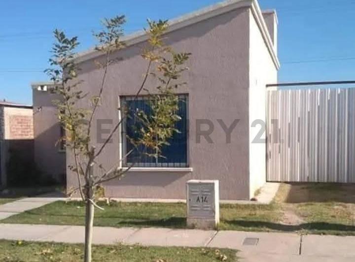 Casa · 65m² · 3 Ambientes · 1 Cochera