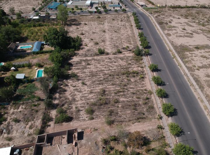 Terreno · 13784m²