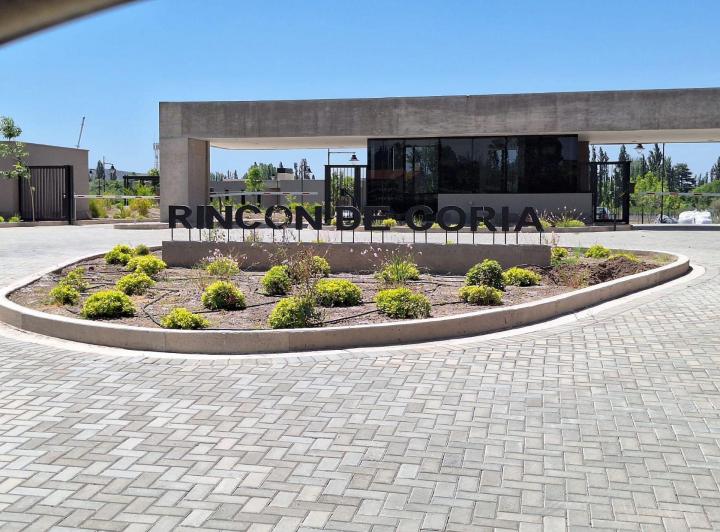 Terreno · 767m²