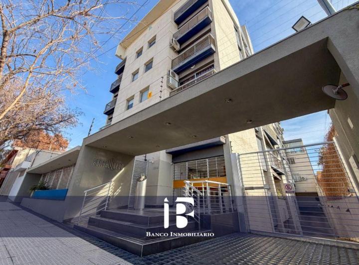 Departamento · 70m² · 4 Ambientes · 1 Cochera