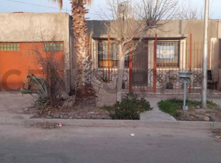 Casa · 52m² · 3 Ambientes · 1 Cochera
