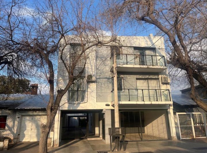 Departamento · 40m² · 2 Ambientes · 1 Cochera