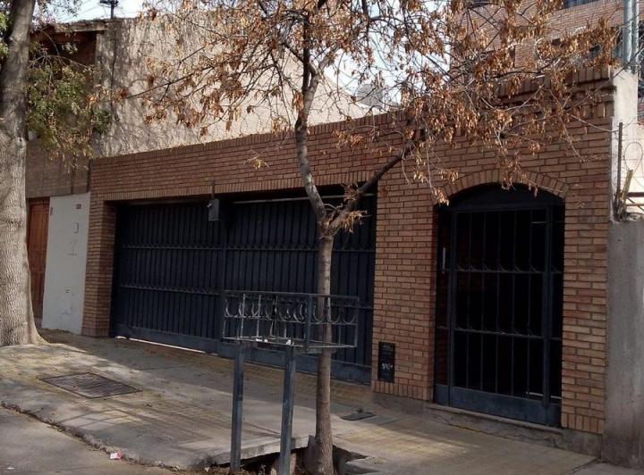 Departamento · 130m² · 4 Ambientes · 1 Cochera