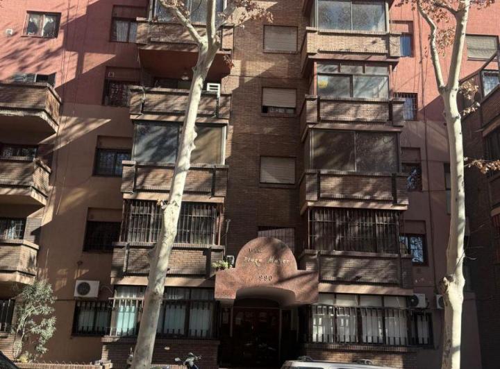 Departamento · 110m² · 6 Ambientes · 1 Cochera
