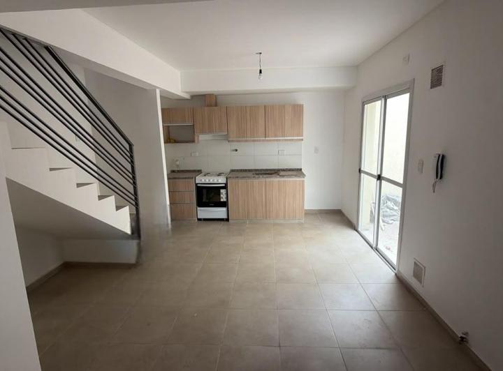 Departamento · 65m² · 3 Ambientes · 1 Cochera
