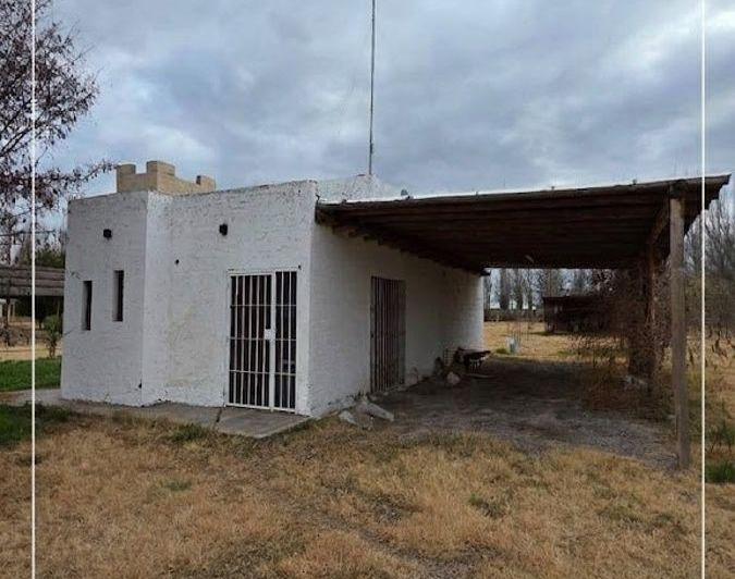 Casa · 131m² · 2 Ambientes · 1 Cochera