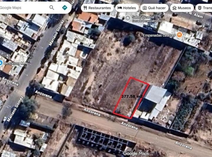 Terreno · 378m²