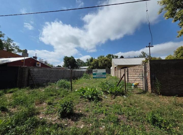 Terreno · 300m²