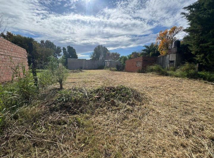 Terreno · 395m²