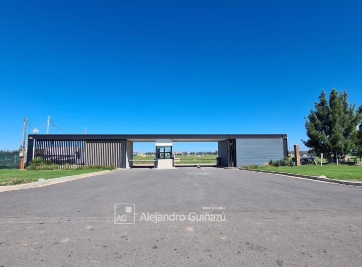 Terreno · 800m²