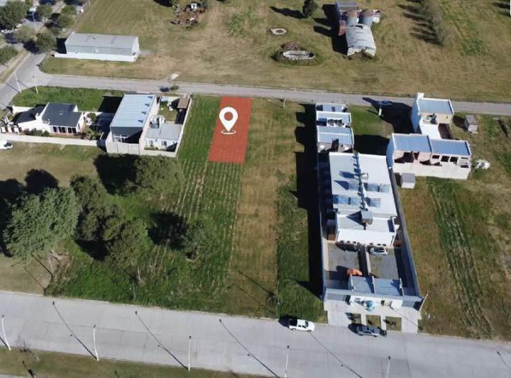 Terreno · 300m²