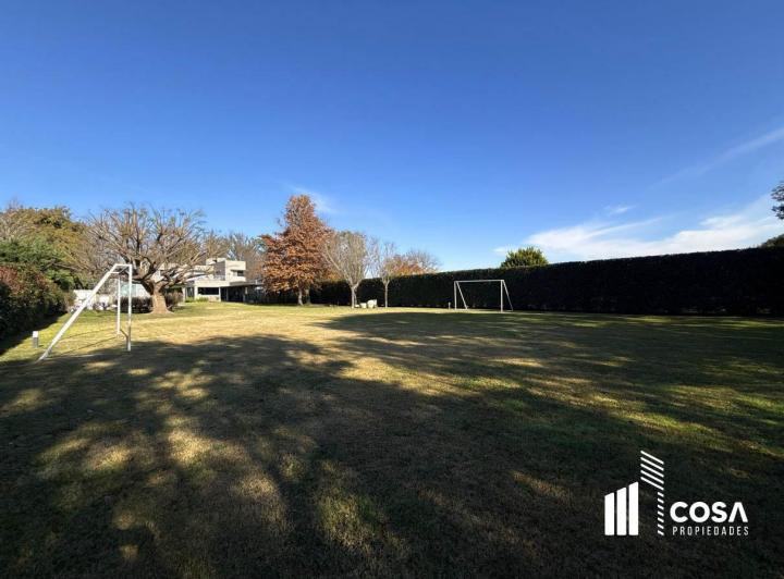 Terreno · 1200m²