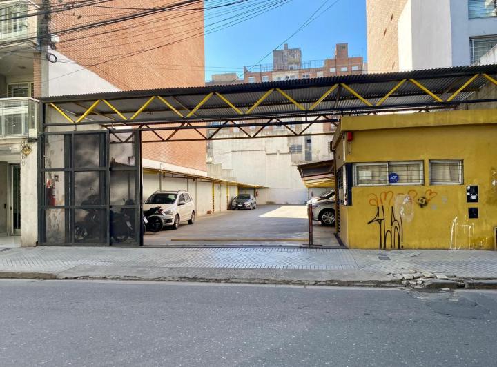 Terreno · 640m²