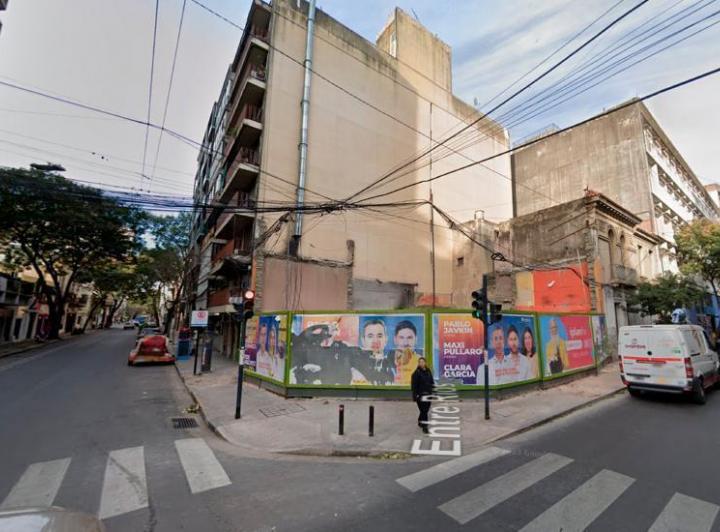 Terreno · 188m²