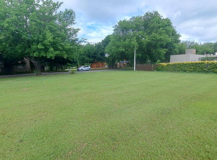 Terreno · 516m²