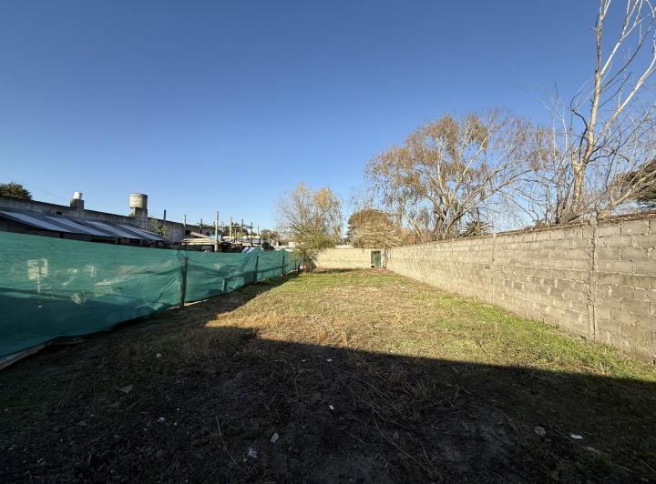 Terreno · 350m²