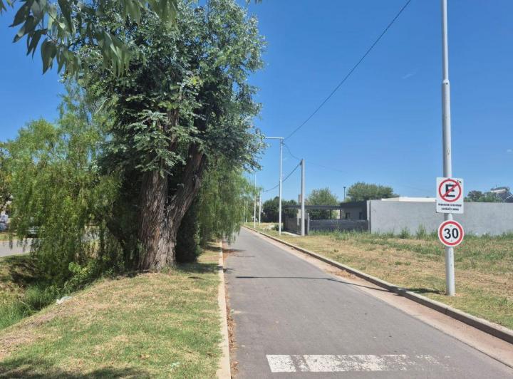 Terreno · 300m²