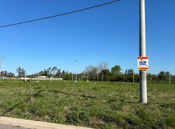 Terreno · 270m²