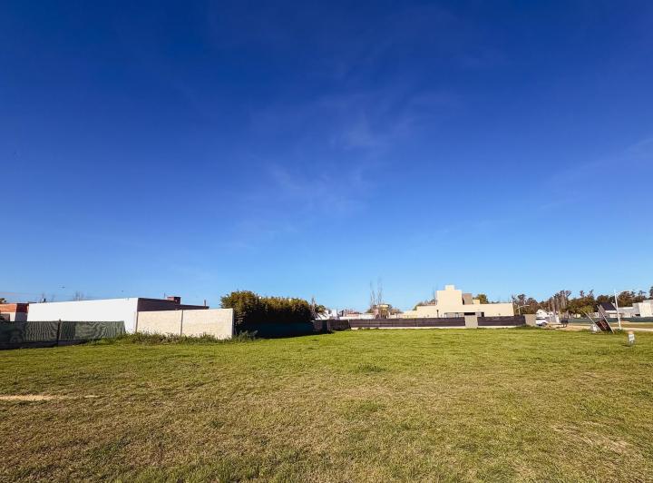 Terreno · 700m²